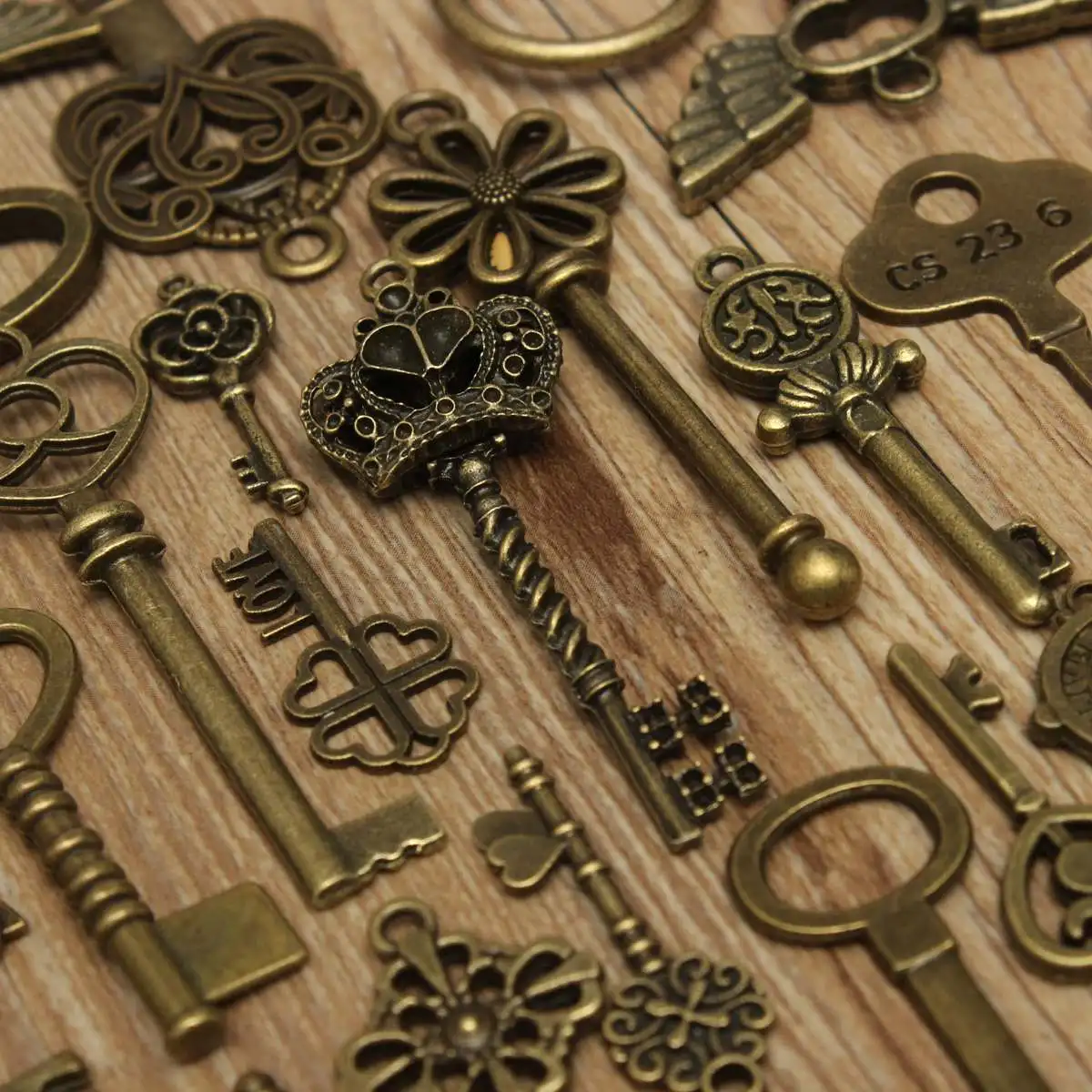 Juego de llaves de esqueleto Vintage de bronce antiguo, accesorios hechos a mano, colgantes de collar, suministros para hacer joyas, 69 piezas