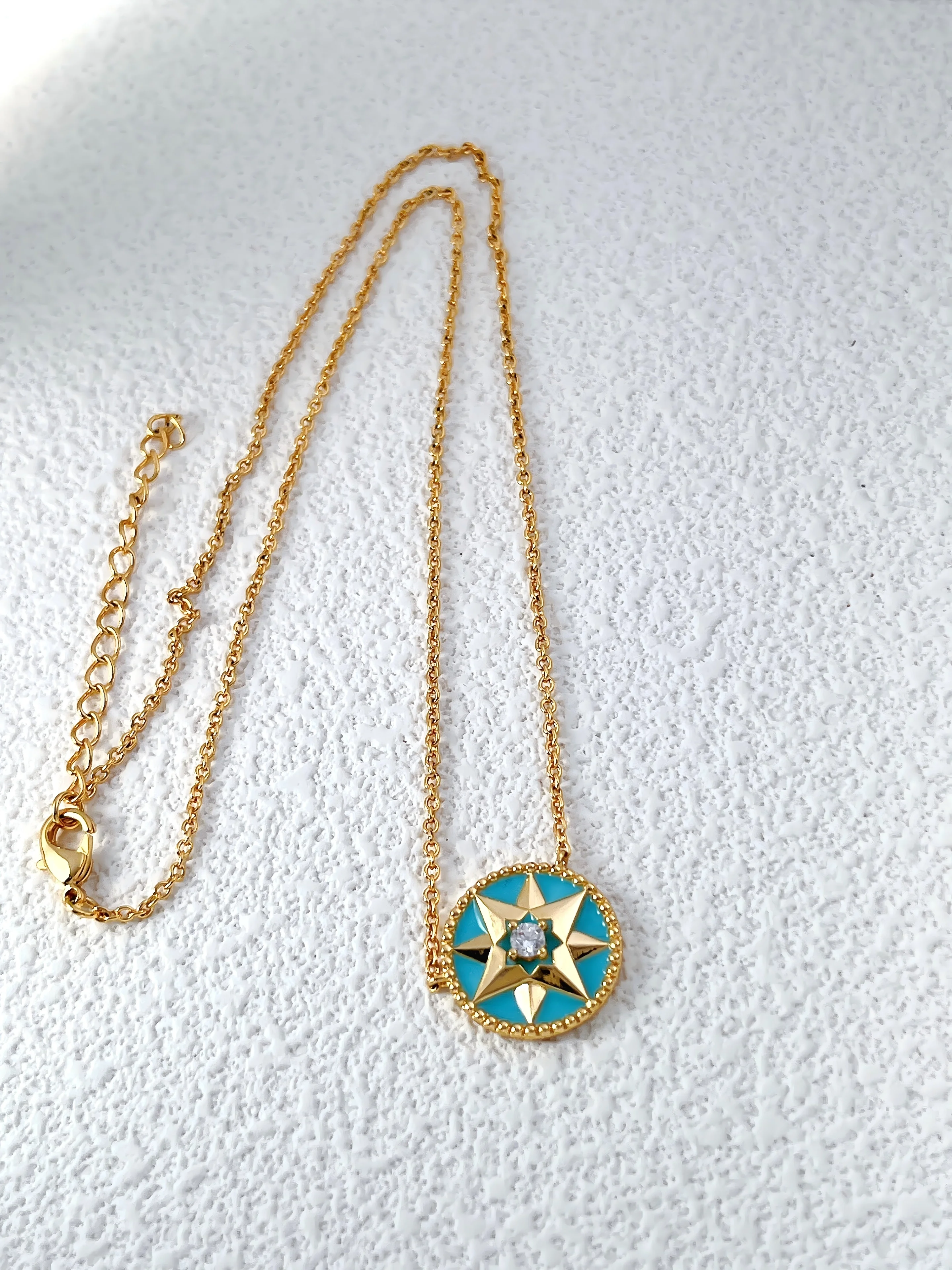 di-ao Eight-Spark Compass Necklace Designer Replica Valentine's Day Ornaments