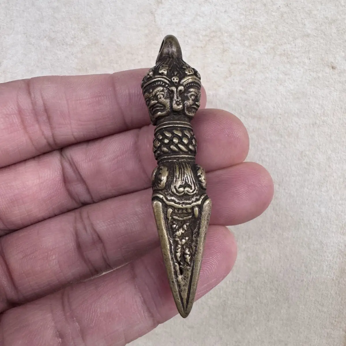 Tibet Tibetan Small Buddhist Buddha vajra pestle Statue Ornament Home Office Cabinet Deco Desktop Decor Figurines