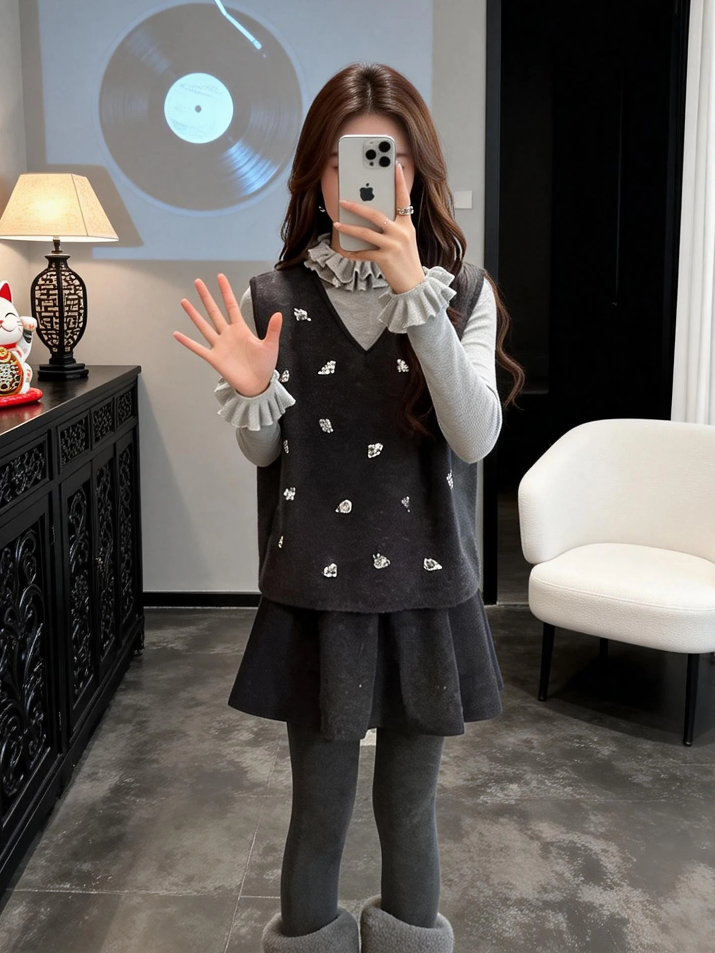 

Winter 2026 Women's Loose Knitted Vest Top Bottoms Set High Waist Short Skirt Thick Warm Casual Style Petal Sleeve T-Shirt