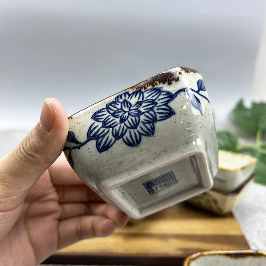 طقم أطباق سوشي سيراميك مربع ، طبق صلصة الصويا اليابانية ، صحون توابل ، أطباق صغيرة ، قارب مرق سلطة ، أدوات طاولة ، 4 صحن