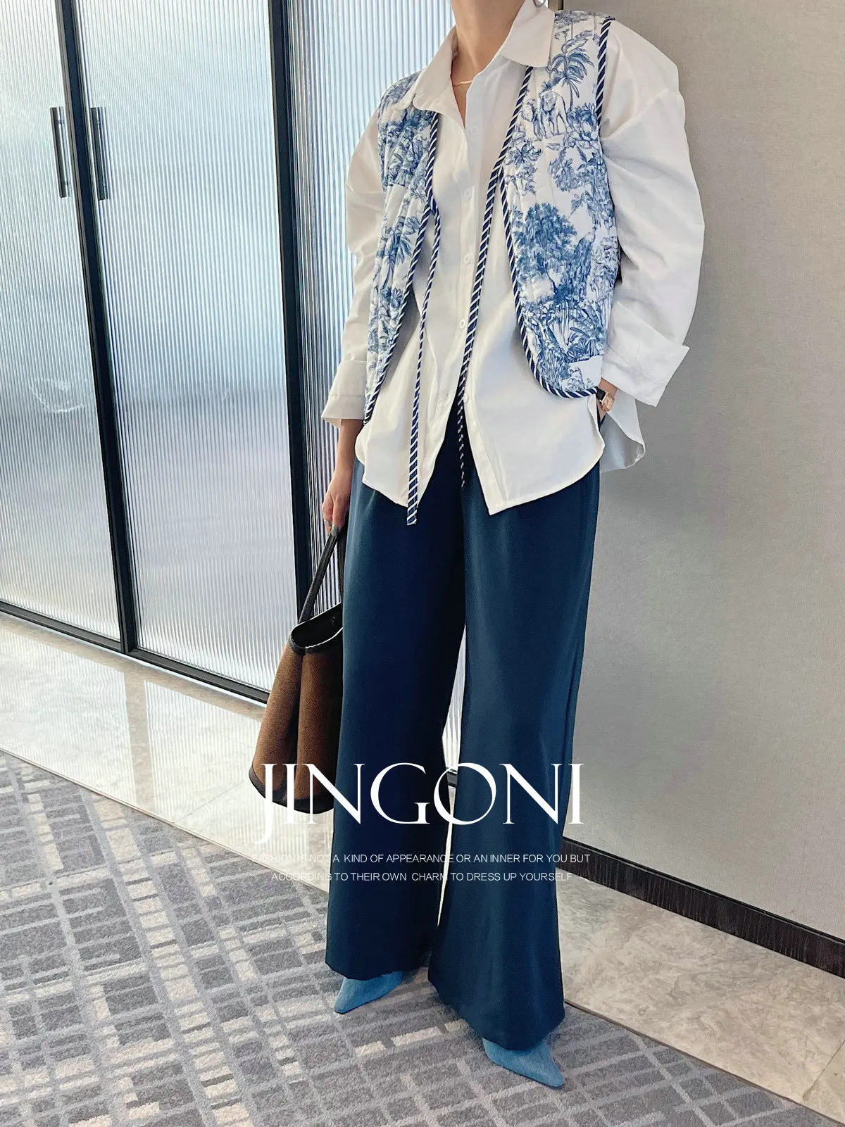 Floral Vest Waistcoat Jacket Tops Y2K Women Clothing 2025 Woman Autumn Trend Korean Style Vintage Elegant Outerwears Luxury Crop