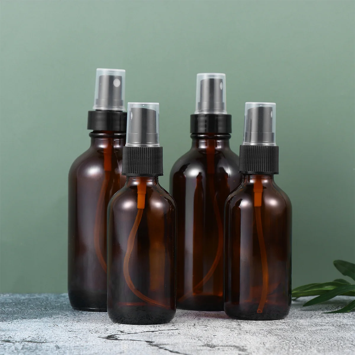 

4 шт. цветные стеклянные распылители 60 мл 120 мл кофе тонкий туман пустой многоразового использования для парфюмерного макияжа портативный герметичный