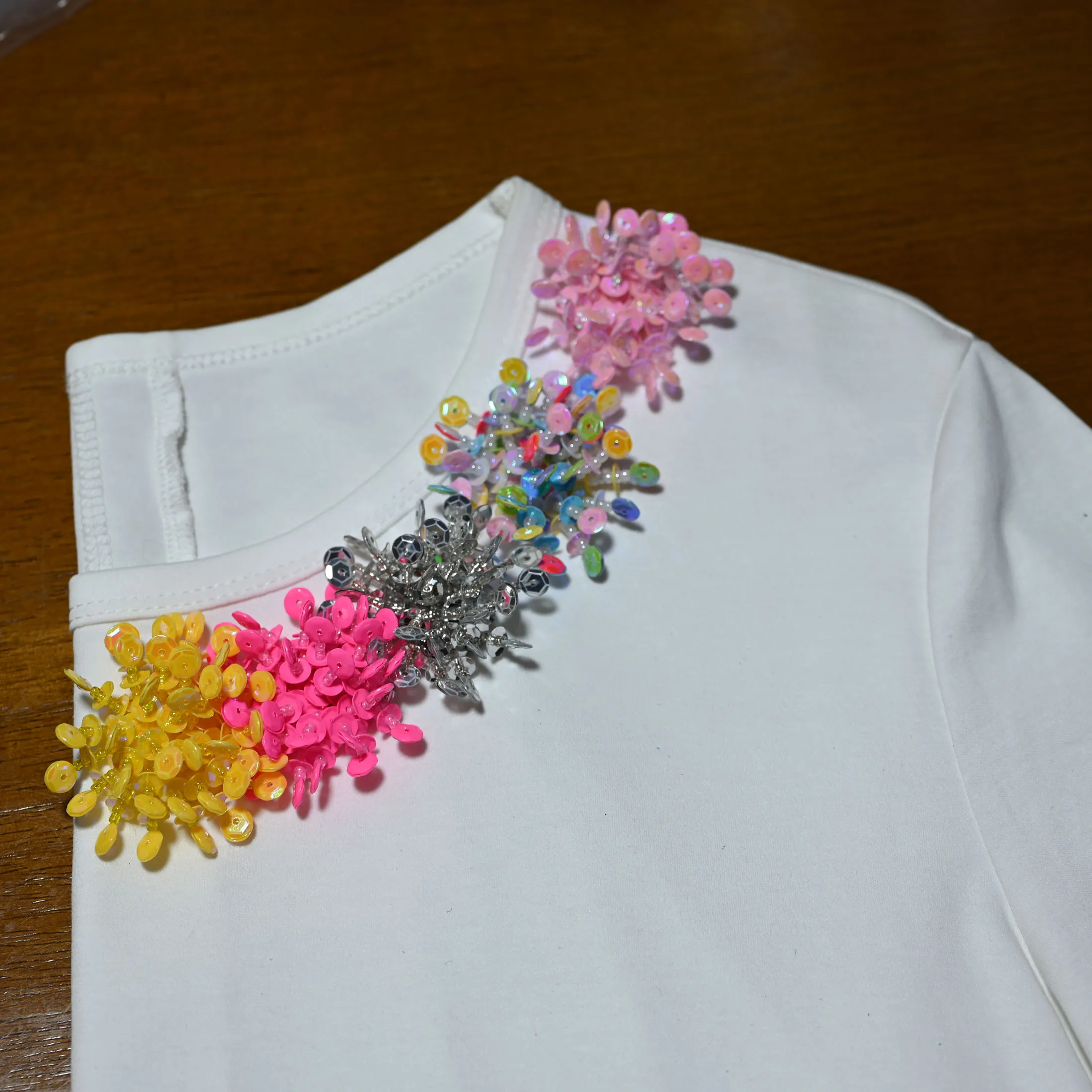 3D Flower Beaded Patches for Clothing Sewing Patch Appliques Decorative Parches Bordados Para Ropa Embroidery Applique Clothing