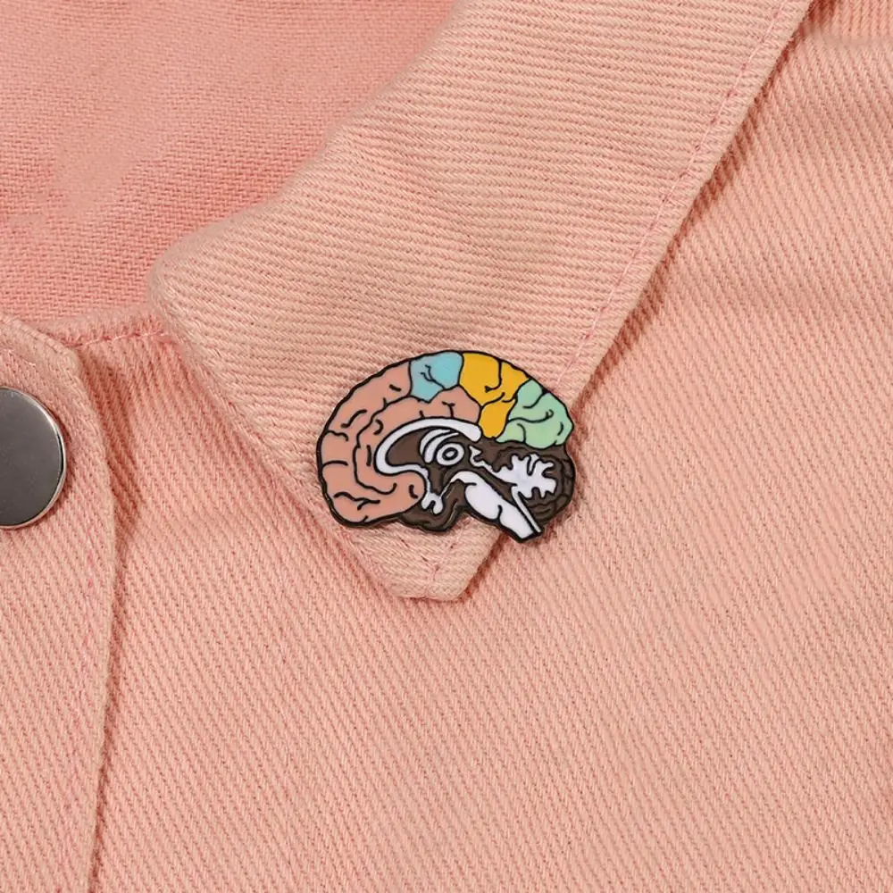 Delicate Anatomy Medicine Brain Brooch Small Badge Corsage Enamel Lapel Badge Pins Collar Pin Badge Cute Creative Brooch Doctors