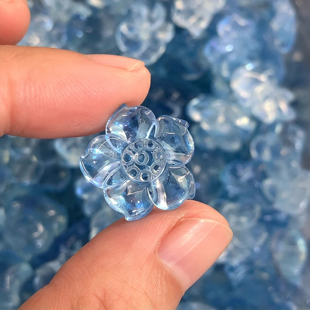 Natural Blue Aquamarine Mini Flower Carving Crystal Crystals Stone Natural Gemstones Minerales Quartz Decorative Stones Home DIY