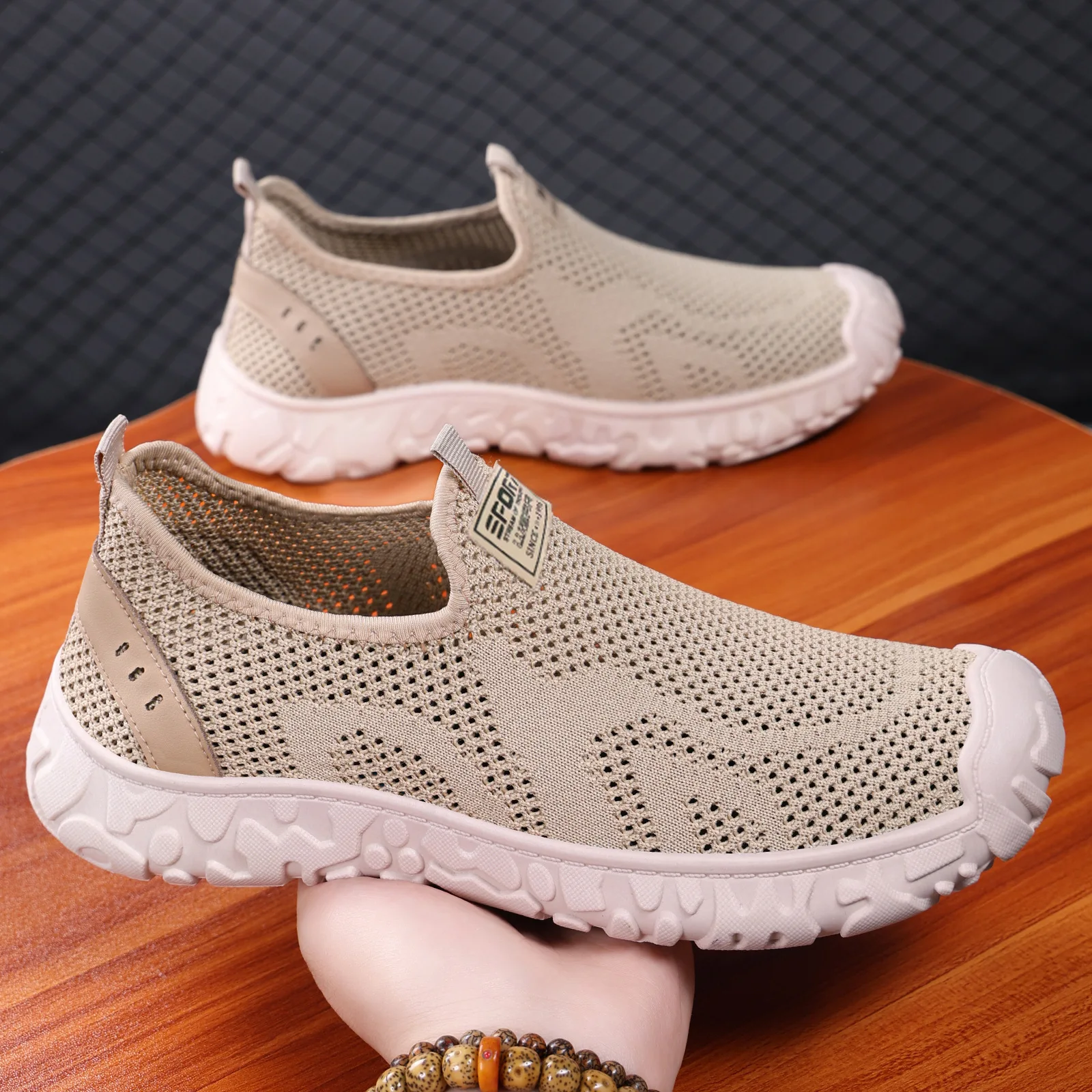 Breathable Fashion 2026 New Sneakers Man Comfortable Non-Slip Men's Sneaker Casual Shoes Shoes For Men Male Sneakers