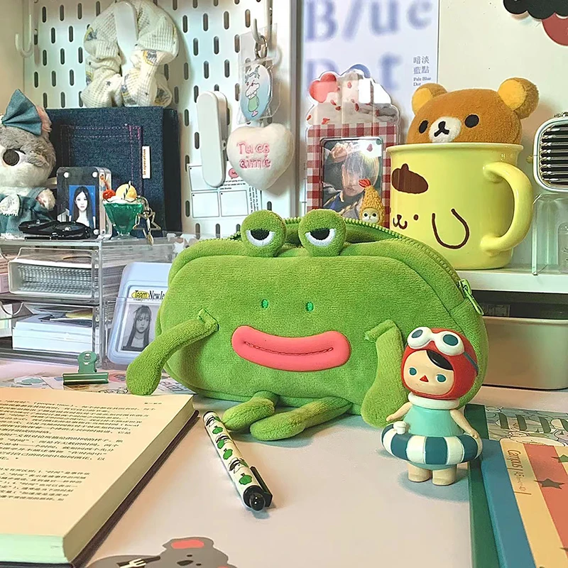 1PC Funny Big Mouth Frog Pen Bag Students Large Capacity Desktop Stationery Storage Plush Pencil Case