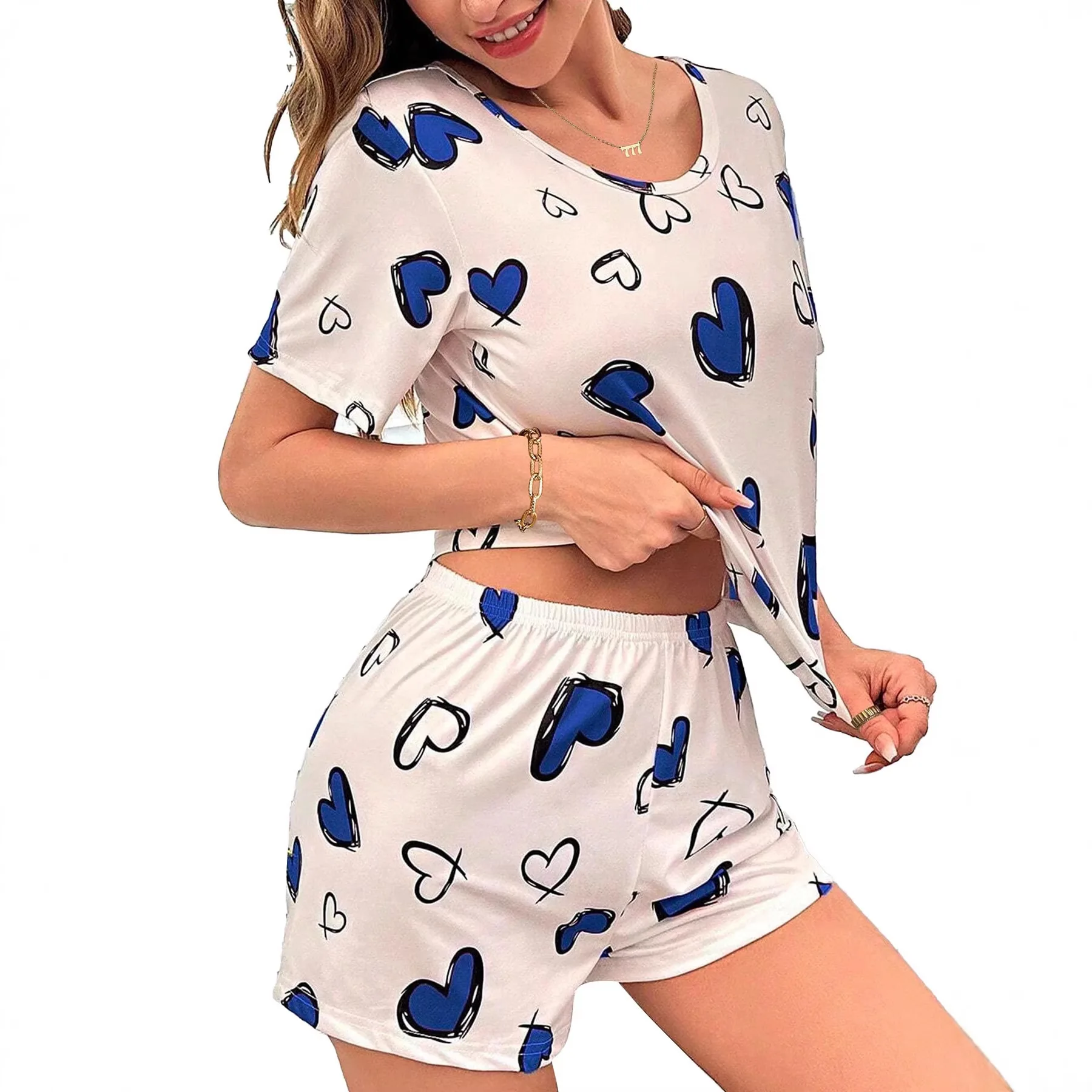 

2026 Summer Women's Cute Heart Print Top and Shorts Loungewear Set Soft Breathable Lightweight Casual Sleepwear Pajamas Outfit