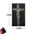 06-Cross Person