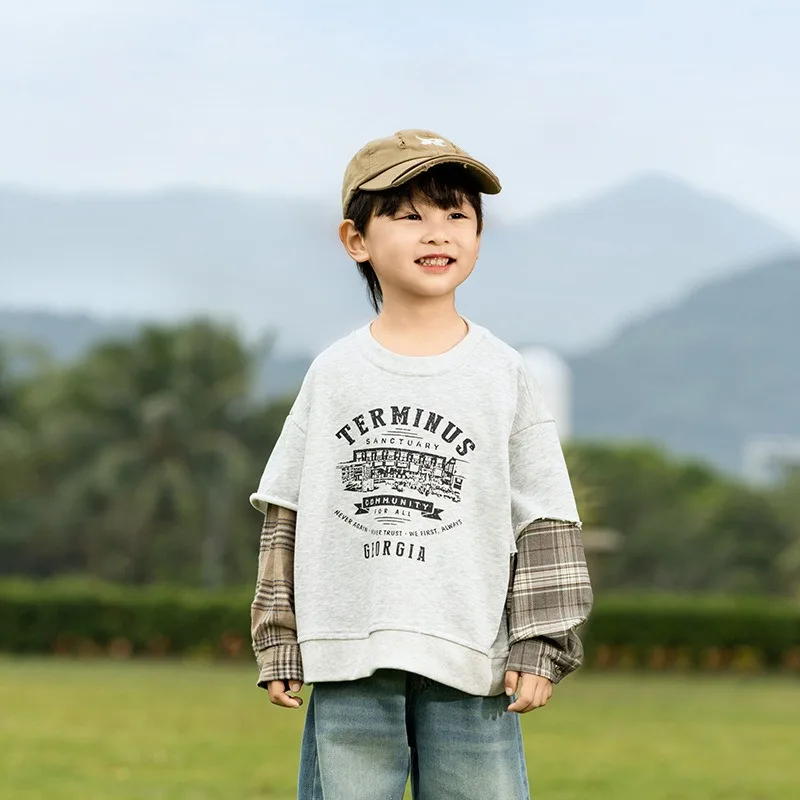 

Boys T-Shirt 2025 Spring Autumn Fake Two-Piece Long Sleeve Shirts Korean Style Patchwork Print Trndy Fashion Tops