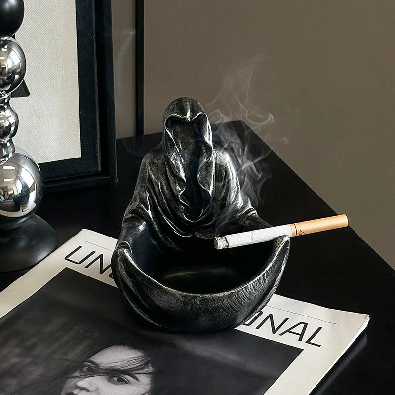 

Creative Luxury Mysterious Man In Black Ashtray, Desktop Decor Ornament for Home Living Room, Study and Office