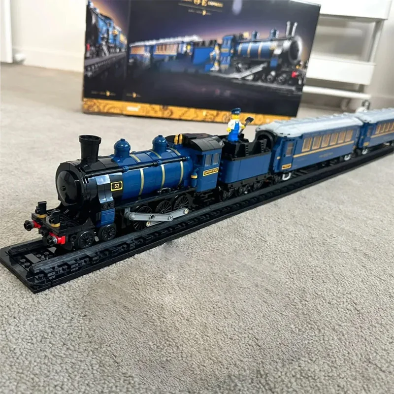 Technical City Trains MOC The Orient Express Train 140th Anniversary Luxury Train Model 2540PCS Building Blocks Brick Toys