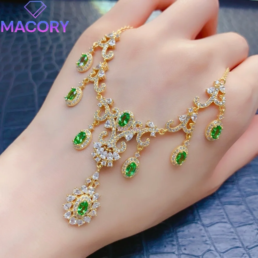 Natural Tsavorite Necklace S925 Sterling Silver Luxurious and Elegant Exquisite Craftsmanship Dazzling choice for Favorite