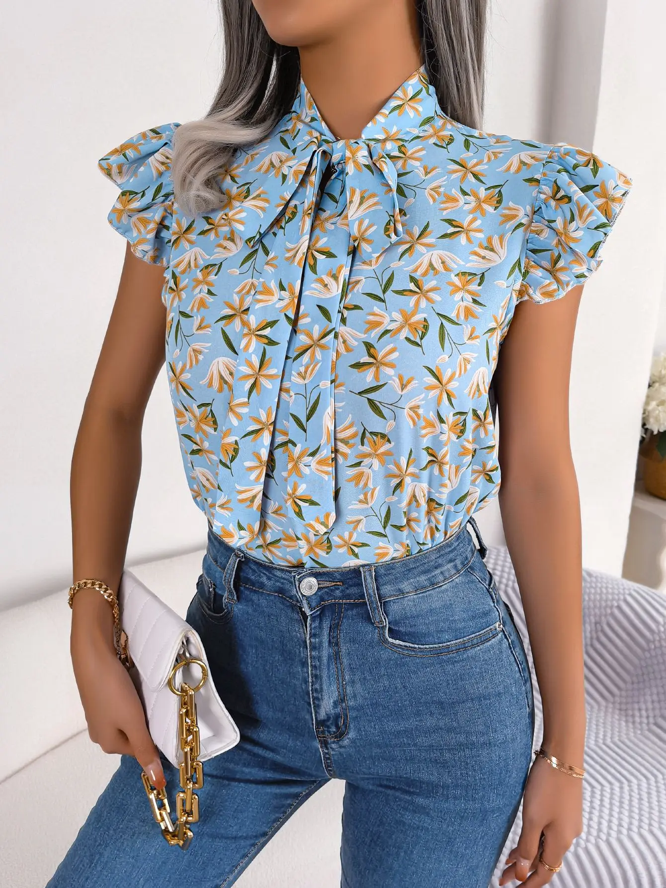 Real Time Shooting of Spring and Summer Casual Floral Fungus Edge Tied Bow Chiffon Shirt Women's Clothing