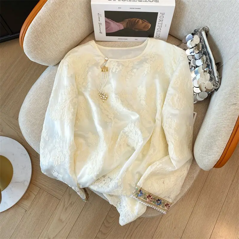 

French Embroidered Chiffon Shirt for Women in Spring and Autumn 2025 New Loose Age-reducing Lace Top