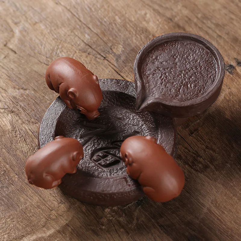 

Good Fortune Purple Clay Tea Pet Little Pig Drink Water Chinese Handicrafts Kung Fu Tea Ornaments Home Decor Tea Accessories