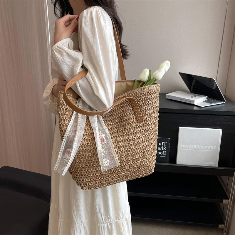 Vintage Women Woven Shoulder Bag Solid Color Lace Ribbon Tote Handbags Wicker Boho Straw Bag for Beach Handle Beige Bag