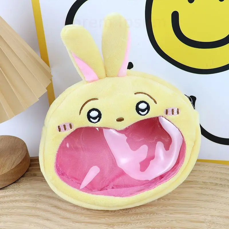 Bolsa de almacenamiento de Anime Chiikawa Hachiware Usagi, bolsa de cosméticos Kawaii, nuevo producto, bolsa para el dolor encantadora de boca grande, monedero de felpa para estudiantes