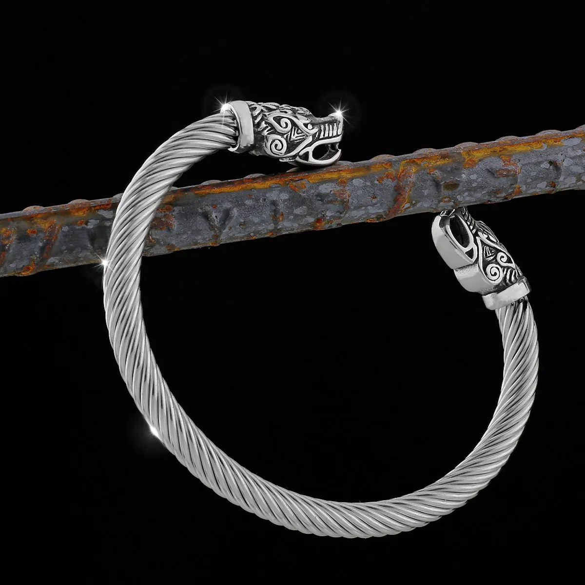 Popular Creative Men's Viking Animal Bracelet Hip Hop Nordic Vintage Stainless Steel Bracelet Amulet Fashion Jewelry Unisex