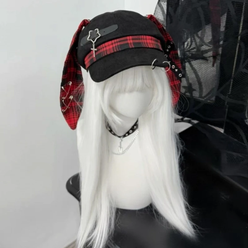 X5XA Gothic Dark Metal Charm Painter Hat for Unisex Cabbie Hat for Outdoor Leisure Dark Hat Photo Props