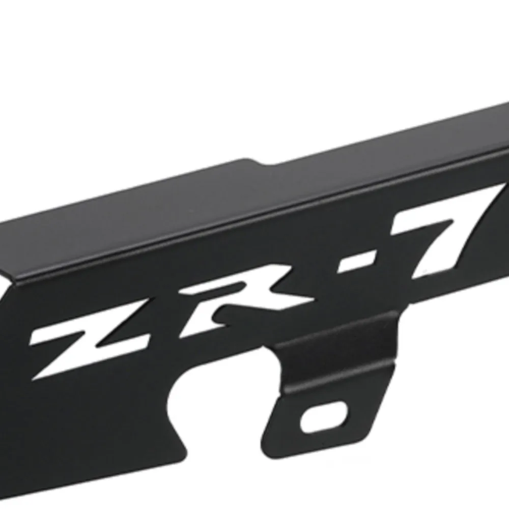 For Kawasaki ZR-7 ZR 7 1999-2001-2002-2003-2004 Motorcycle Accessories Wheel Slide Sprocket Chain Guard Cover Protection ZR7