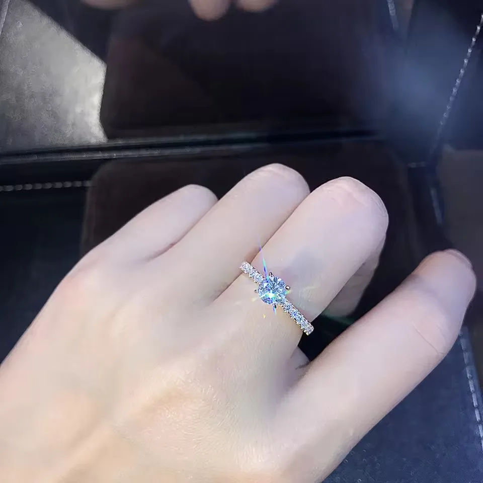 Classic 4 Claws Design Round Zirconia Women Wedding Engagement Rings 5 Colors Available Low-key Bridal Fashion Jewelry Hot Sale