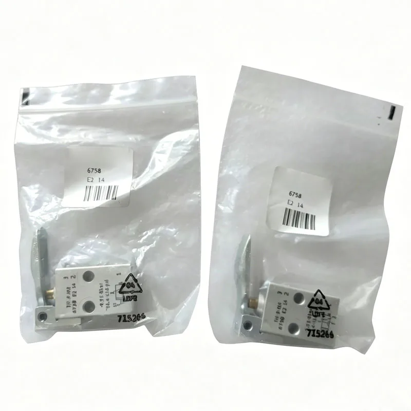 

TH-3-M5 6758 Hand pressure valve, brand new, original, and authentic