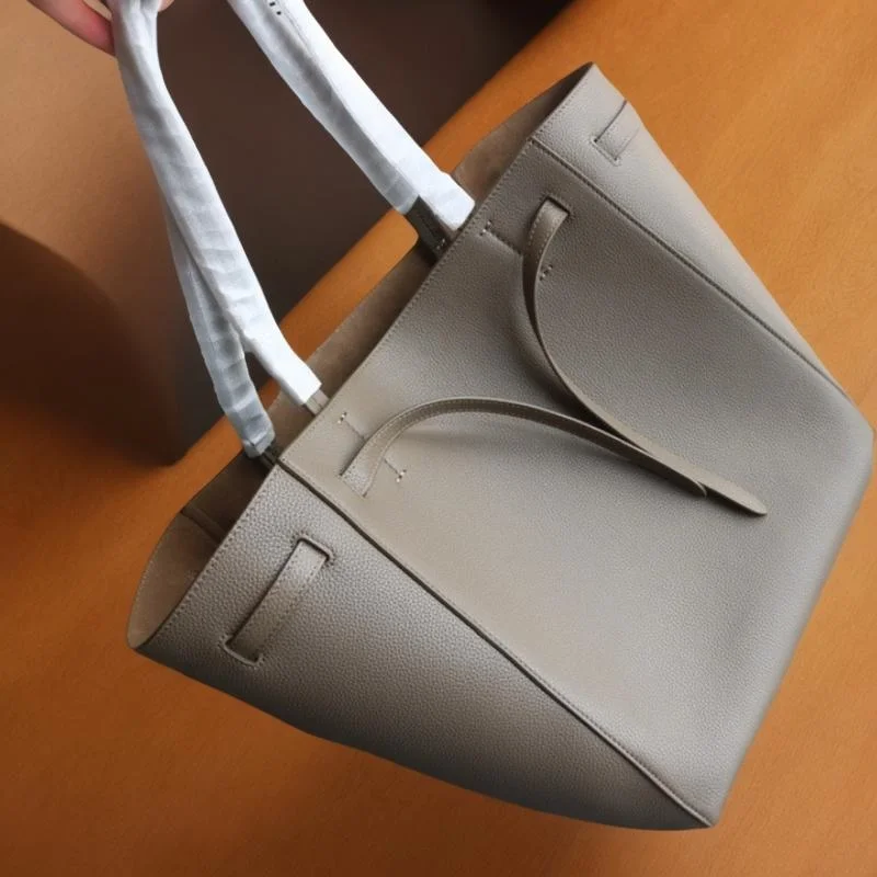 New Large Capacity Luxury Shopping Bag for Women Shoulder Bag Large Capacity Soft Cowhide Fashion Versatile Women's Brand Bag