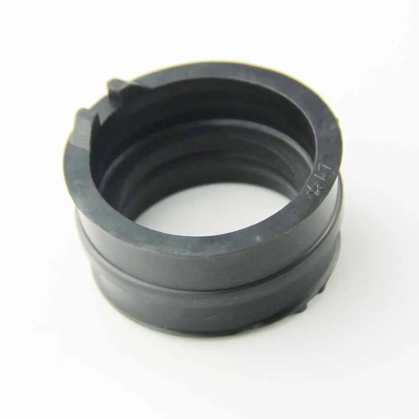 1 Stück Motorrad-Vergaser-Anschlussstück Ansaugstutzen für Suzuki AN250 Burgman 250 1998-2008 OEM: 13121-14F00 13121-14F01 – Detail 3