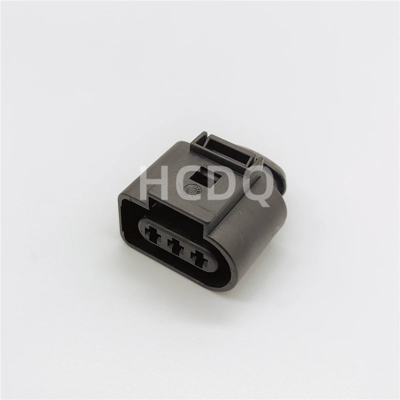 

10 PCS Supply 1J0 973 723 original and genuine automobile harness connector Housing parts