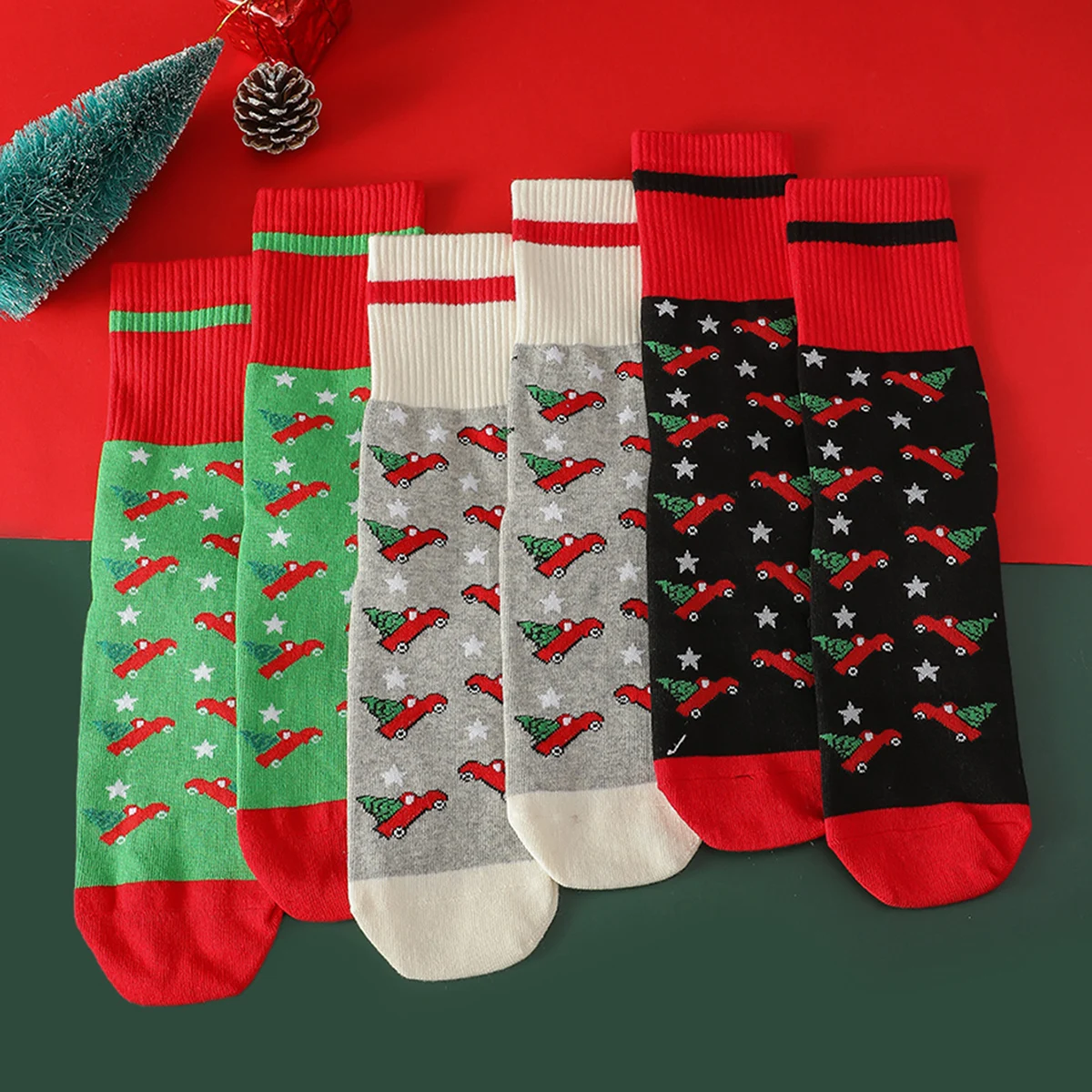 

1 Pair Men Women's Christmas Socks Gold Thread Jacquard Letters Christmas Stocking Soft Breathable Cotton Crew Socks Unisex