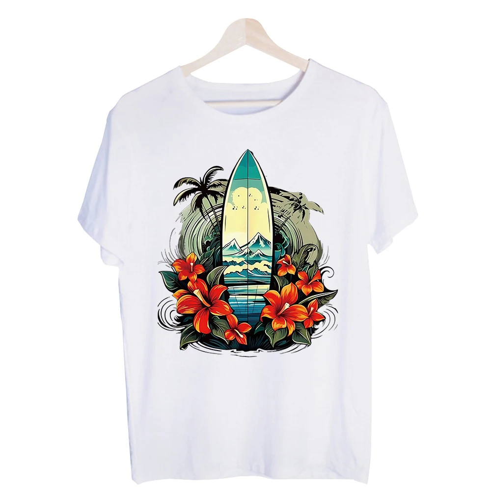 Men's Surfboard and Hibiscus Graphic Tee, Short Sleeve Crew Neck T-Shirt for Summer Beach and Vacation Outfits