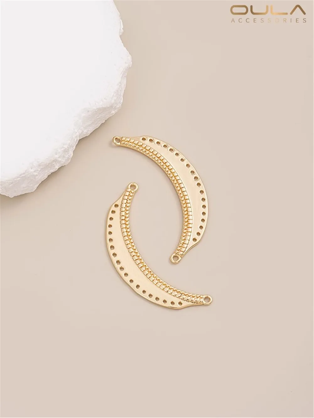 14K Bag Gold Color Diy Accessories Porous Crescent Shape Handmade Double Hanging Necklace Pendant Hairpin Material Walking Fring