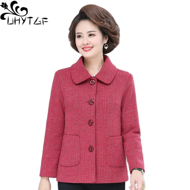 

UHYTGF Middle-Aged Mom Spring Autumn Coat Women Fashion Plaid Single-Breasted Trench Outerwear Female Short Windbreaker 5XL 1960