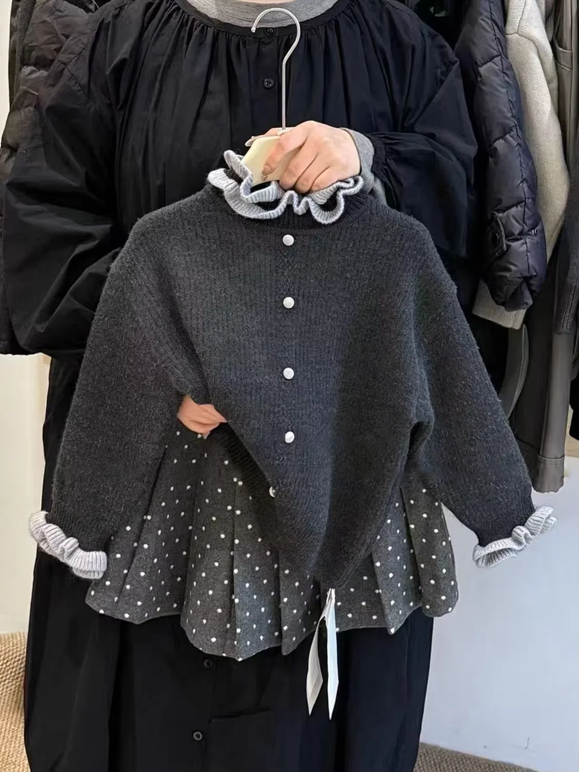 Girls Set Autumn and Winter Fashion 2026 New Children's Lace Knitted Cardigan+Pleated Half Skirt Trend Kids Outfit
