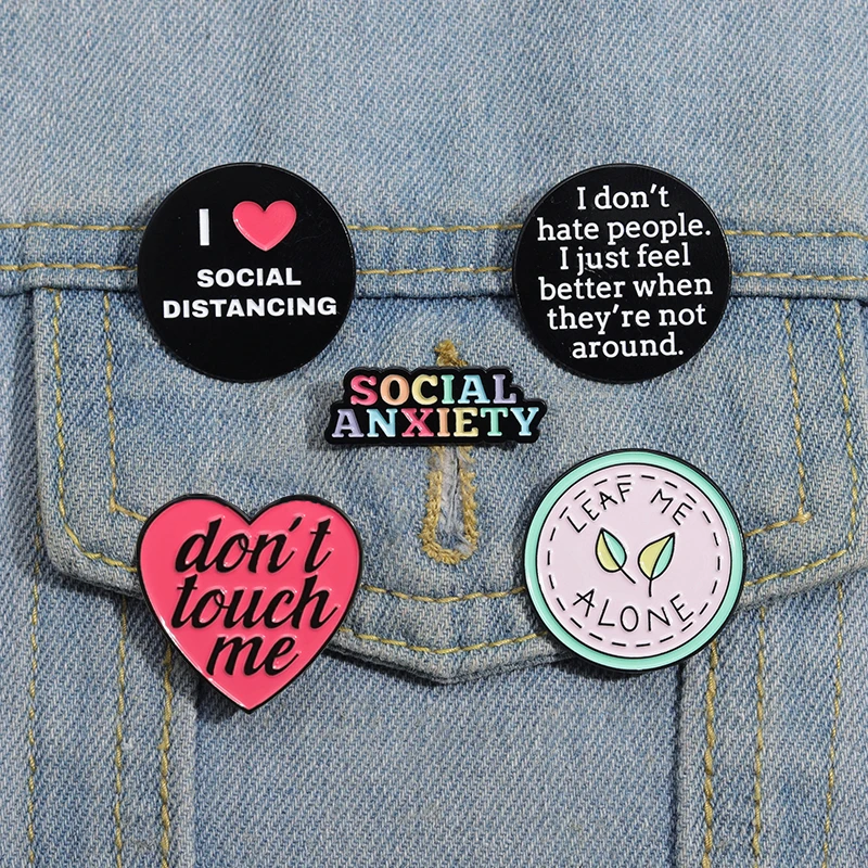 I Love Social Distancing Enamel Pins Creative Social Anxiety Metal Brooches Introverted Cartoon Lapel Badge Backpack Accessories