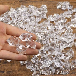 100pcs Clear Fake Crushed Ice Rocks Ice Cubes Acrylic Vase Fillers for Party Wedding Decorations Vase Decorated With Ice Cubes