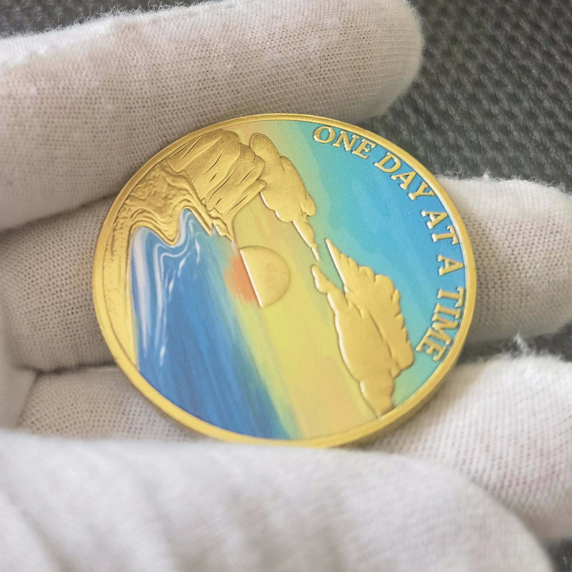 Serene Beach Sunrise Sobriety Chip ONE Day at A TIME AA Medallion Serenity Prayer Coin Recovery Gift