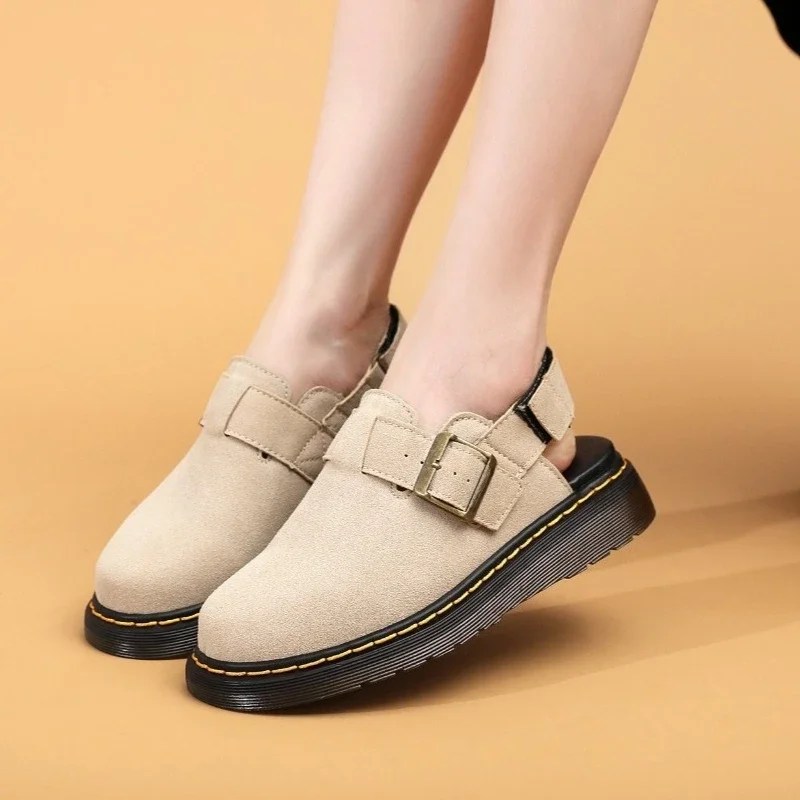 여름 럭셔리 브랜드 슬리퍼 남성 캐주얼 뮬 슈즈 슬립온 패션 플랫폼 하프 로퍼 남성 경량 가죽 샌들