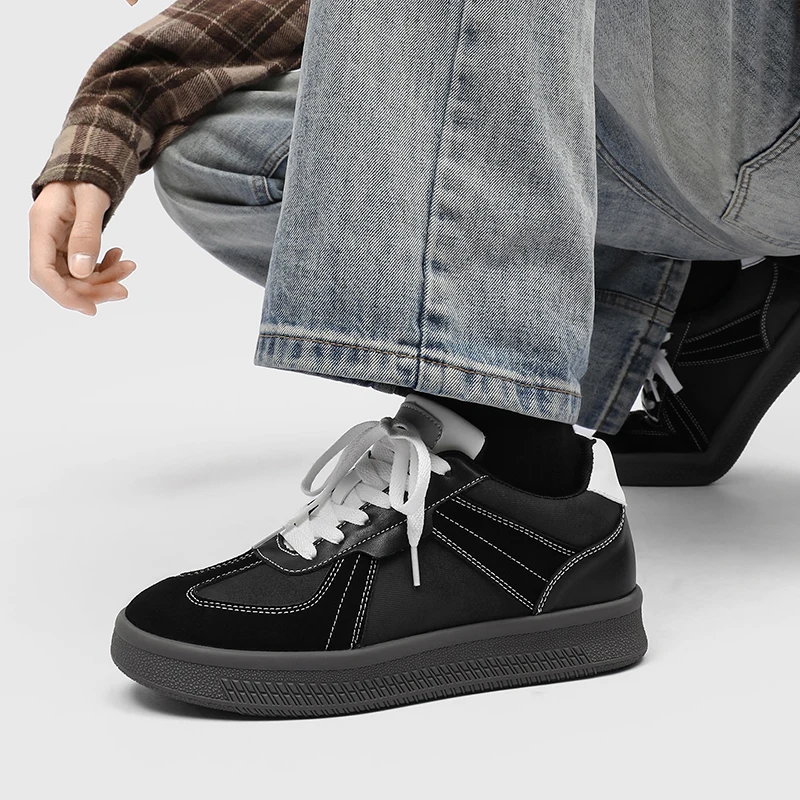 New Vintage Black Color-Block Training Shoes Men's Spring Low-Top Lace-Up Sneakers Casual Versatile Sporty Board Shoes