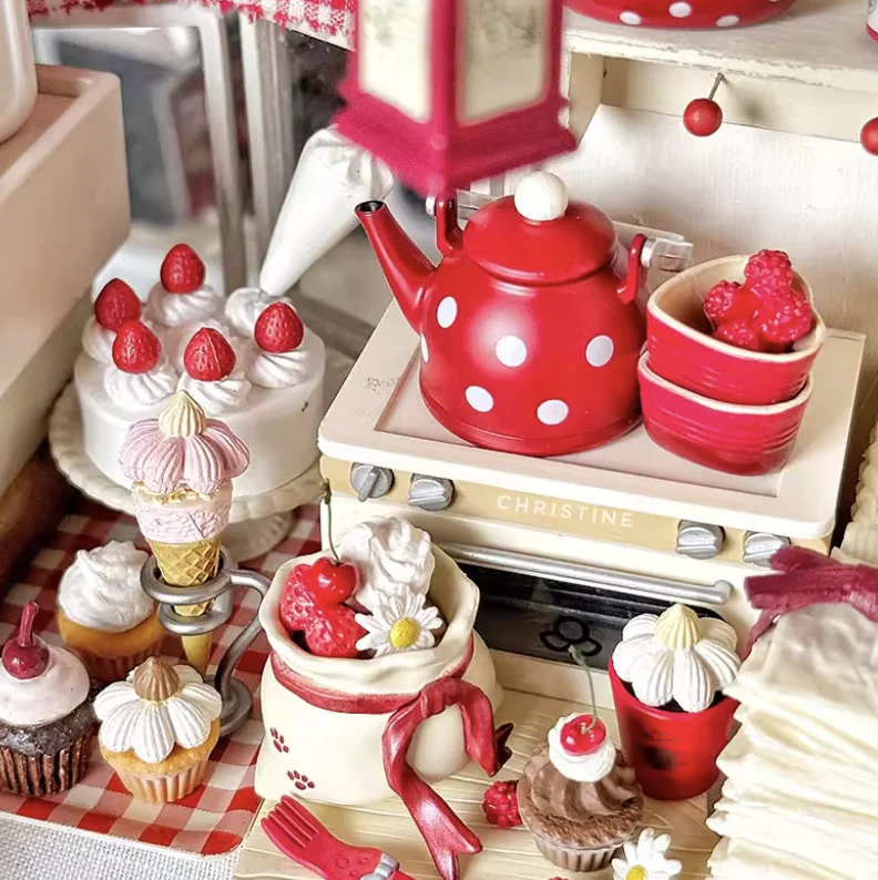 Ultra-Realistic Miniature Kitchen Set: Metal Baskets, Floral Cake, Polka Dot Pot & Checkered Towel for 1:6 Dollhouse Display