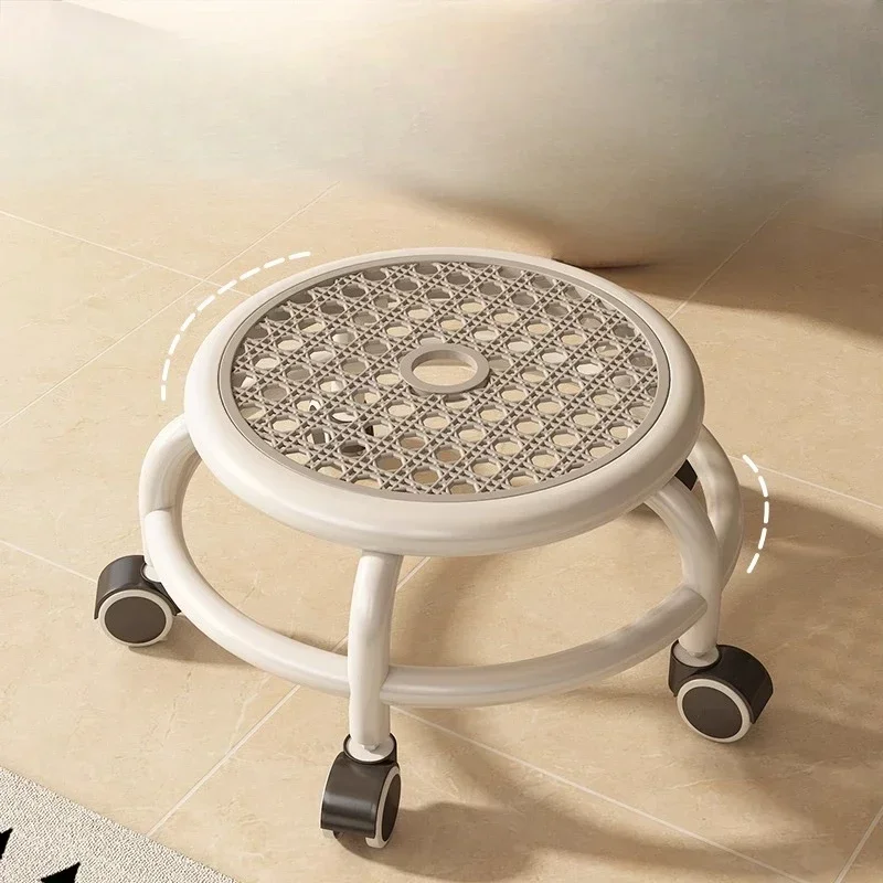 

Universal pulley stool household shoe change