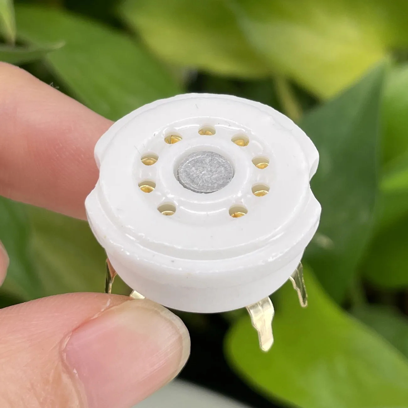 10PCS B9A 9pin Ceramic Tube Socket Valve Base For 12AX7 12AU7 12AT7 ECC82 6DJ8 6922 EL84 ECC81 ECC83 Audio Tube AMP PCB Mount