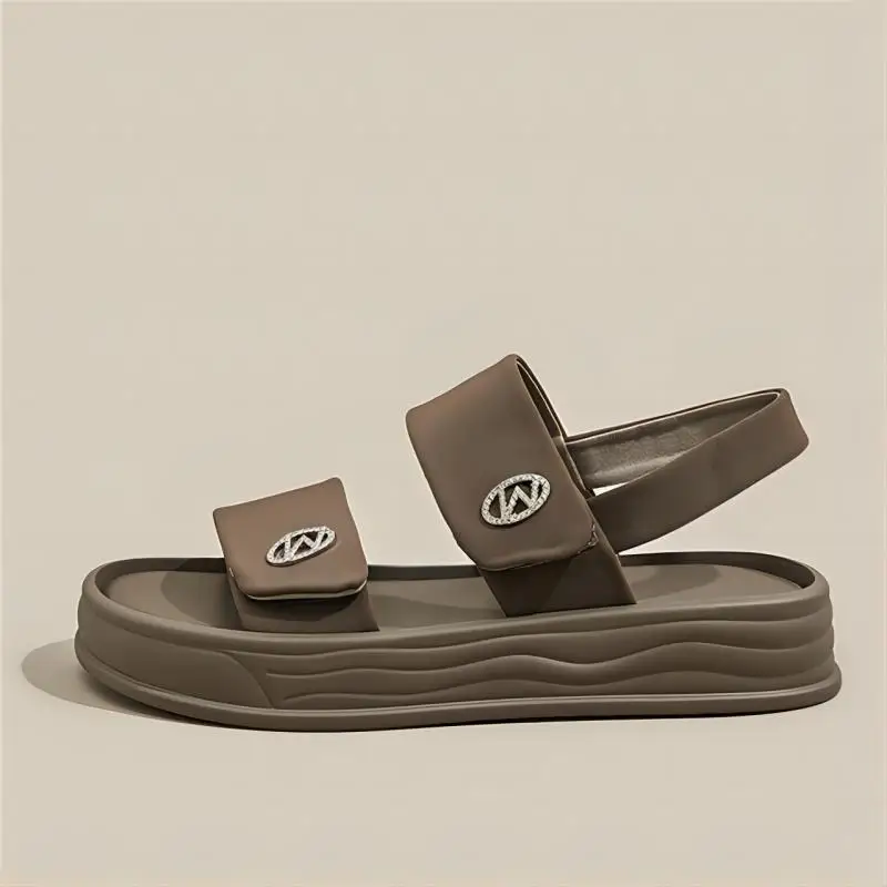 

2024 New Fashion Sandals Women Trend Korean Style Casual Shoes Summer Breathable Beach Shoes Women Comfortable Roman Sandals