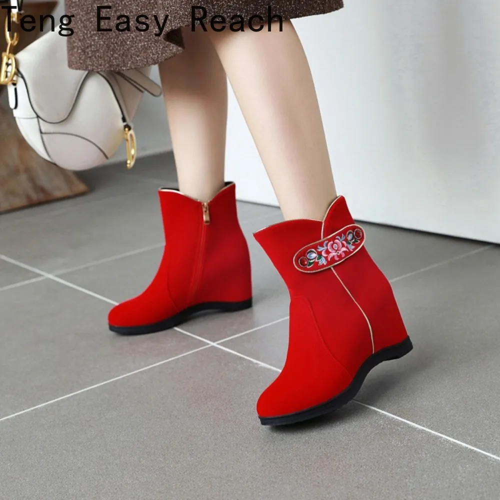 Women's Red Boots Autumn Winter Wedges Short Boots For Women Fashion Faux Suede Party Shoes Snow Boots Female Large Size 33-43