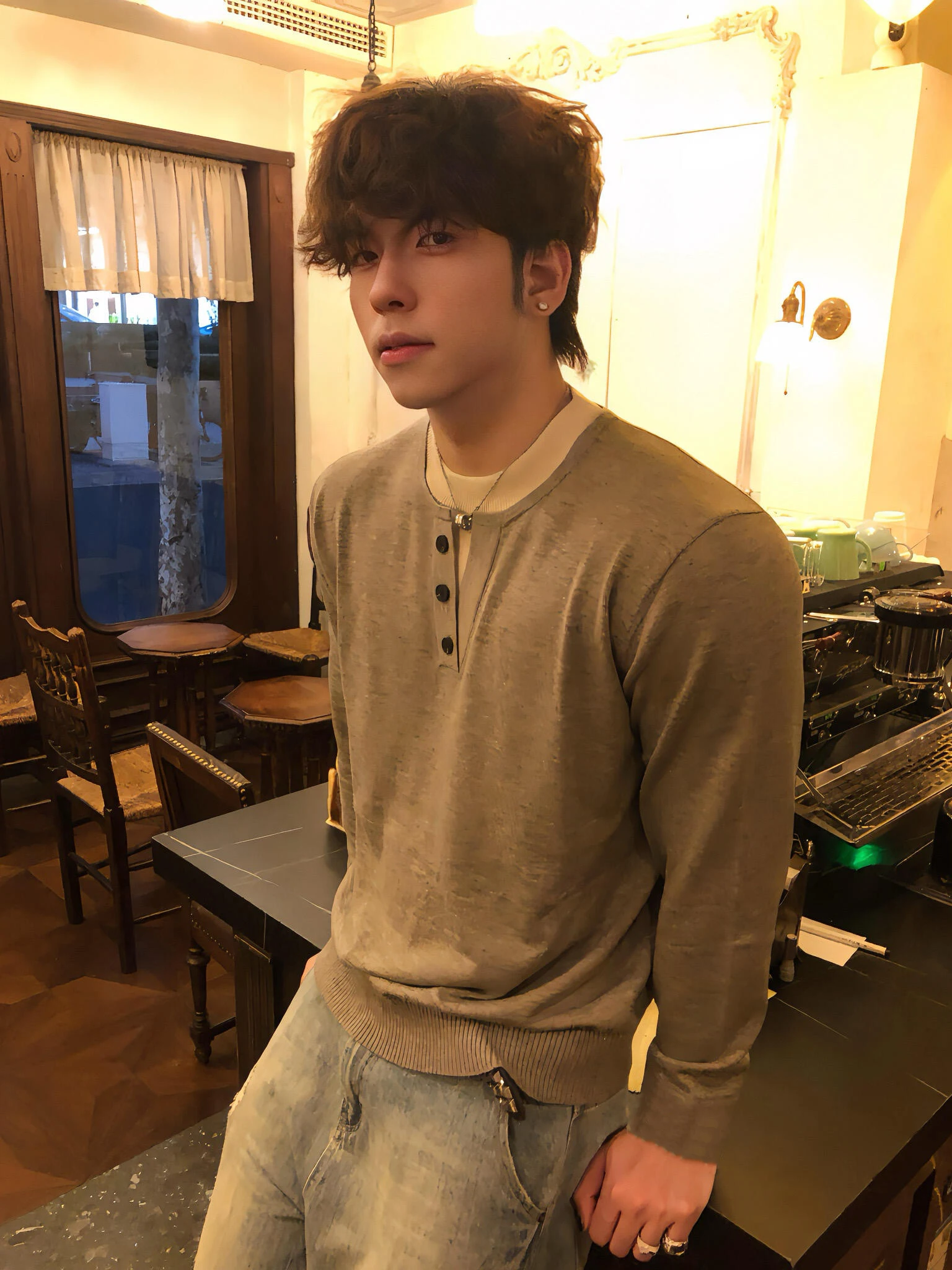 

Мужской вязаный свитер с V-образным вырезом, базовый слой, повседневный дизайн длиной до плеч, внутренняя одежда, цвет, осенний сезон, моя