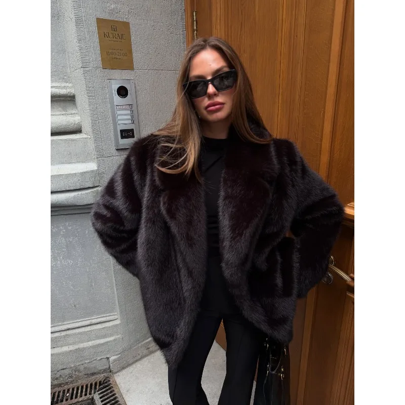

Женская теплая верхняя одежда из искусственного меха, новинка 2025, черное роскошное пальто из искусственного меха, женская зимняя куртка с длинными рукавами и лацканами