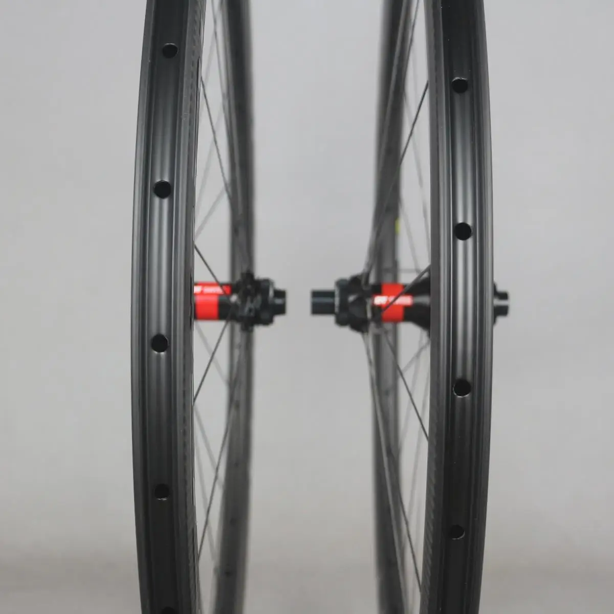 Dt240s Flower-Drum 50C Barrel Shaft Disc Brake Road Bicycle Wheelset 700 C3K Twill Carbon Cutter Wheel Set