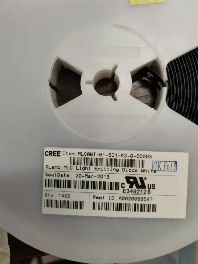 

20Pcs/ MLCAWT-H1-5C1-K2-0-00003 0.5W 3535 flat four feet warm white light